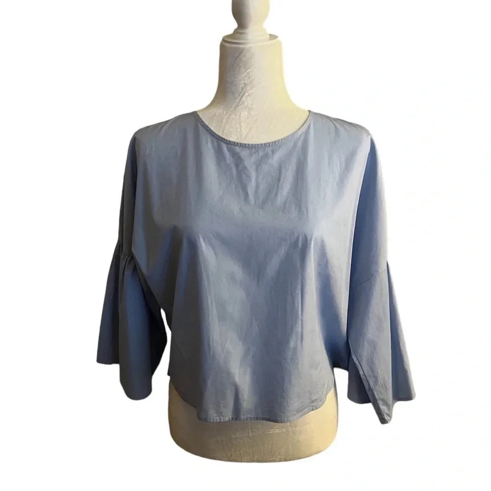 Zara Basics Collection Cropped Top Flowy Sleeve Crewneck Button closure Boho